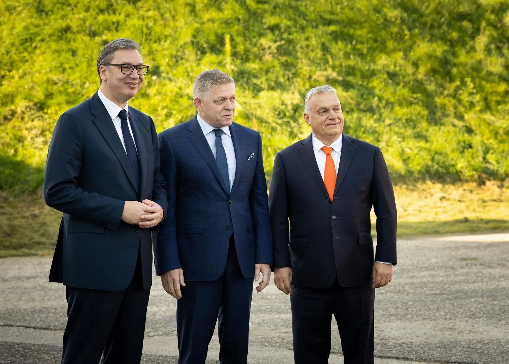 塞尔维亚国家队备战斯洛伐克，士气高昂备战的简单介绍