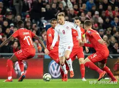 c7-关于阿斯顿维拉主场告捷，保住保级希望的信息